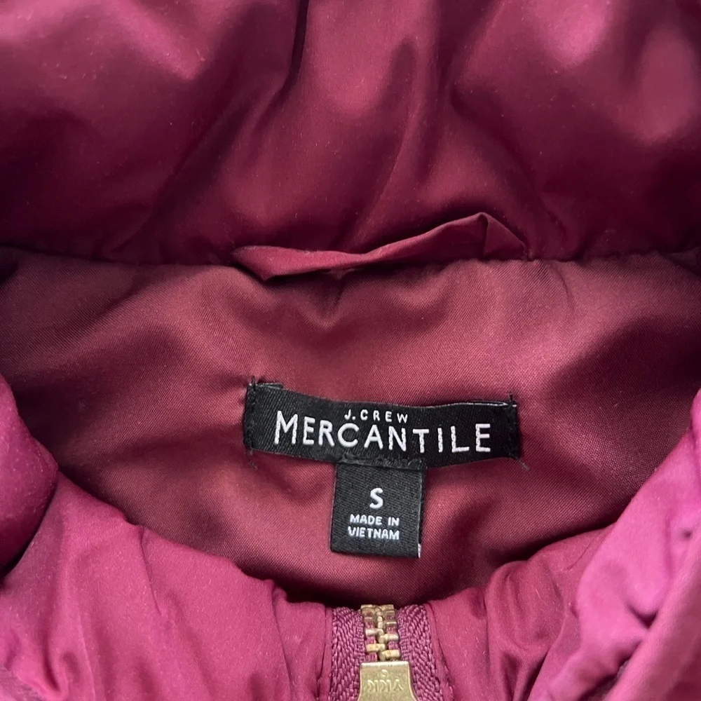 J. Crew Mercantile Women’s Burgundy Diamond Quilted Vest
